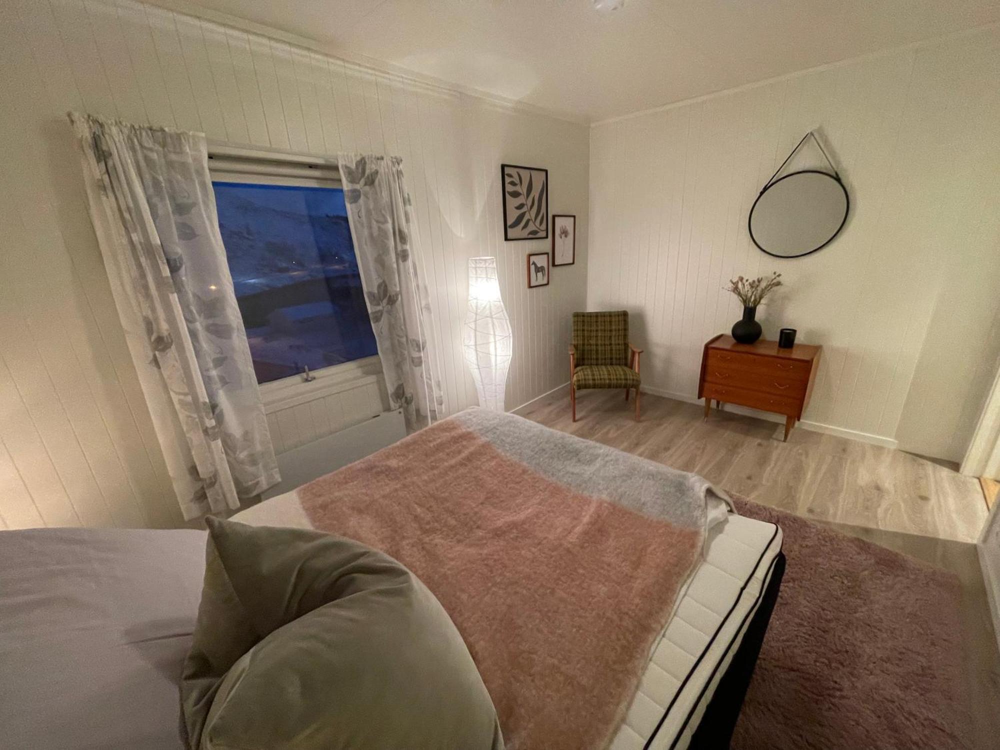 A, The Far End Of Lofoten, Top Apartment. Sorvagen Ngoại thất bức ảnh