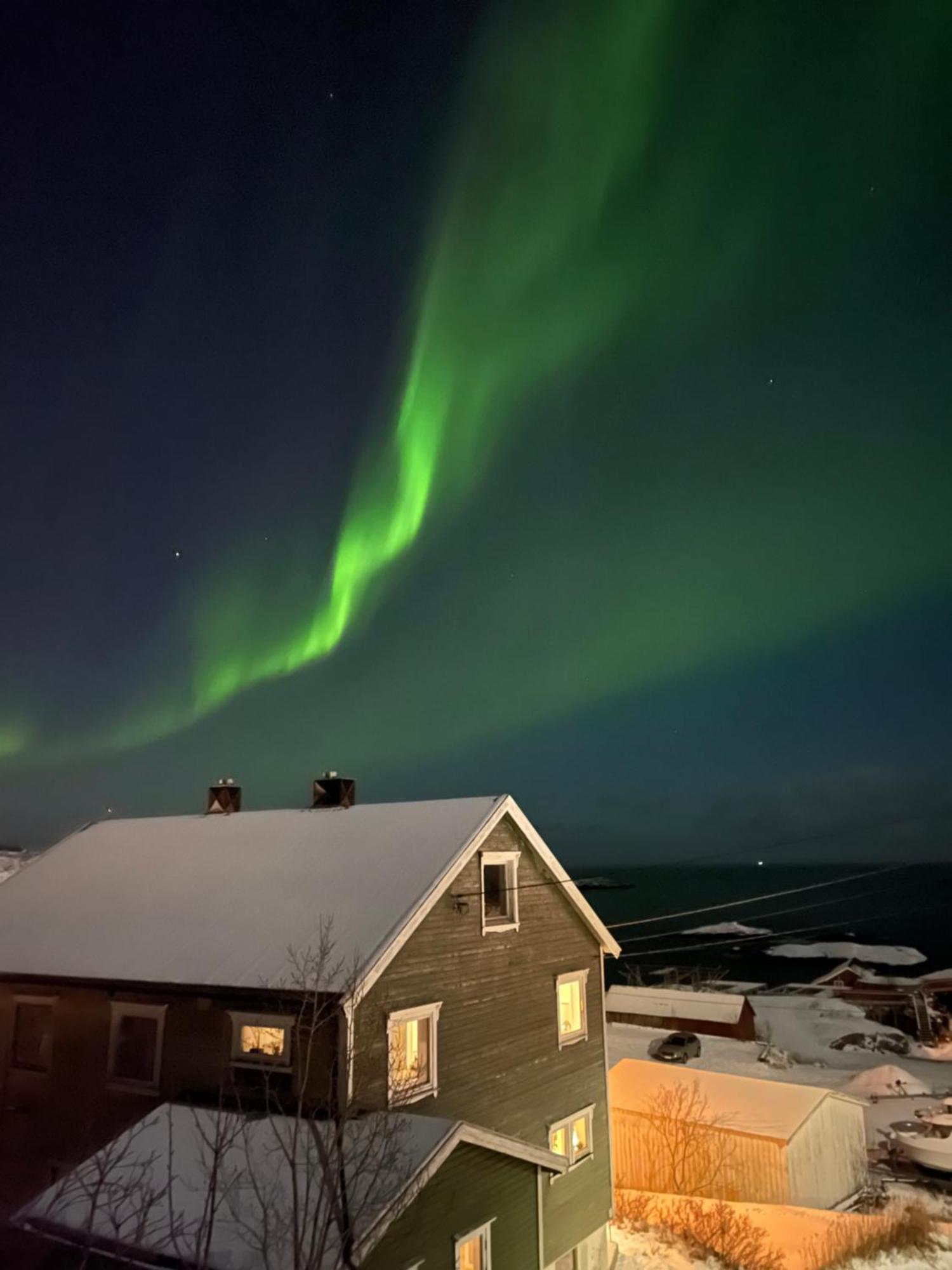 A, The Far End Of Lofoten, Top Apartment. Sorvagen Ngoại thất bức ảnh