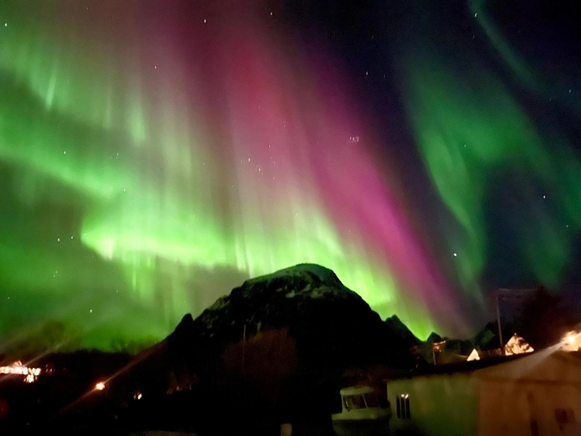 A, The Far End Of Lofoten, Top Apartment. Sorvagen Ngoại thất bức ảnh