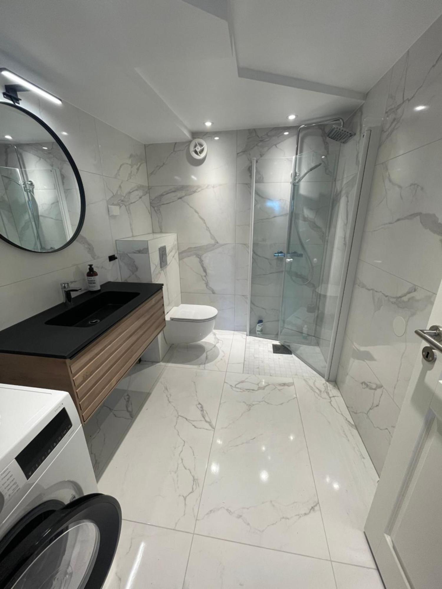A, The Far End Of Lofoten, Top Apartment. Sorvagen Ngoại thất bức ảnh